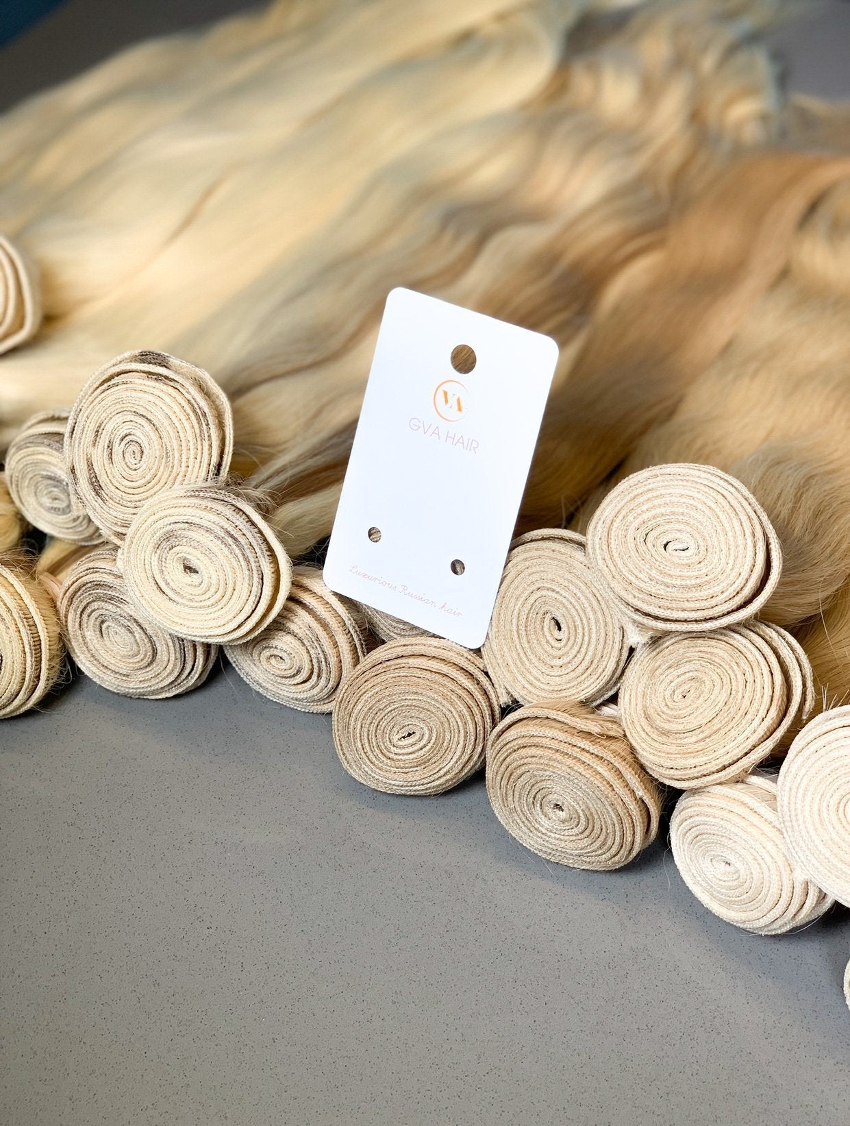 Machine Wefts / Bundles Color _6/24 GVA hair_One donor line.